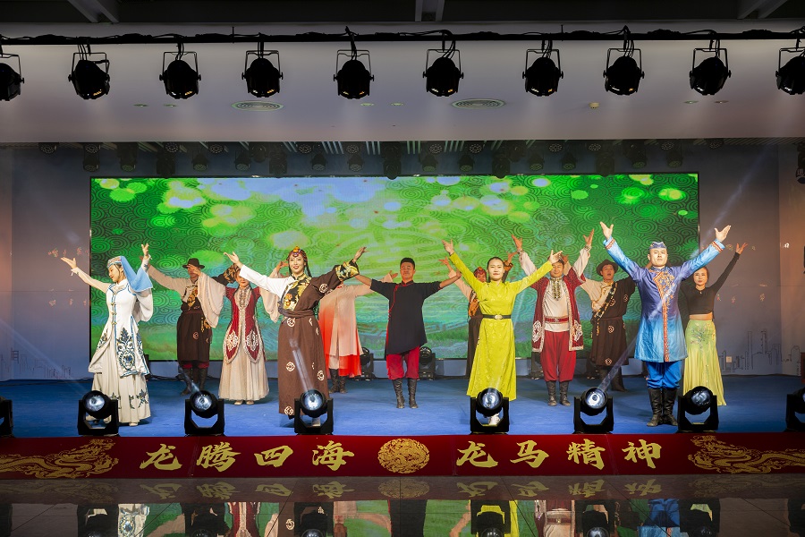 博大实地公司举办2024迎新年晚会