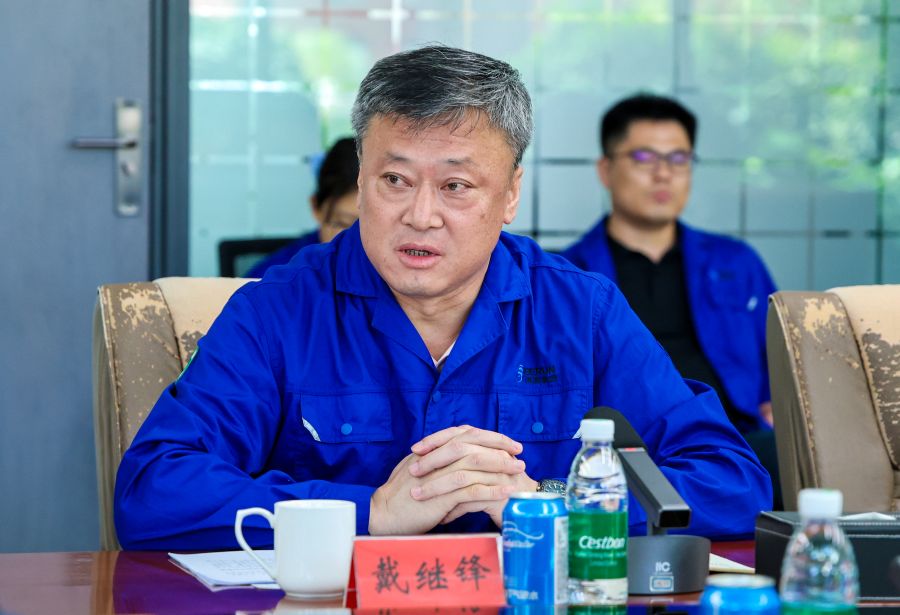 博源集团总裁戴继锋到博源银根矿业公司调研